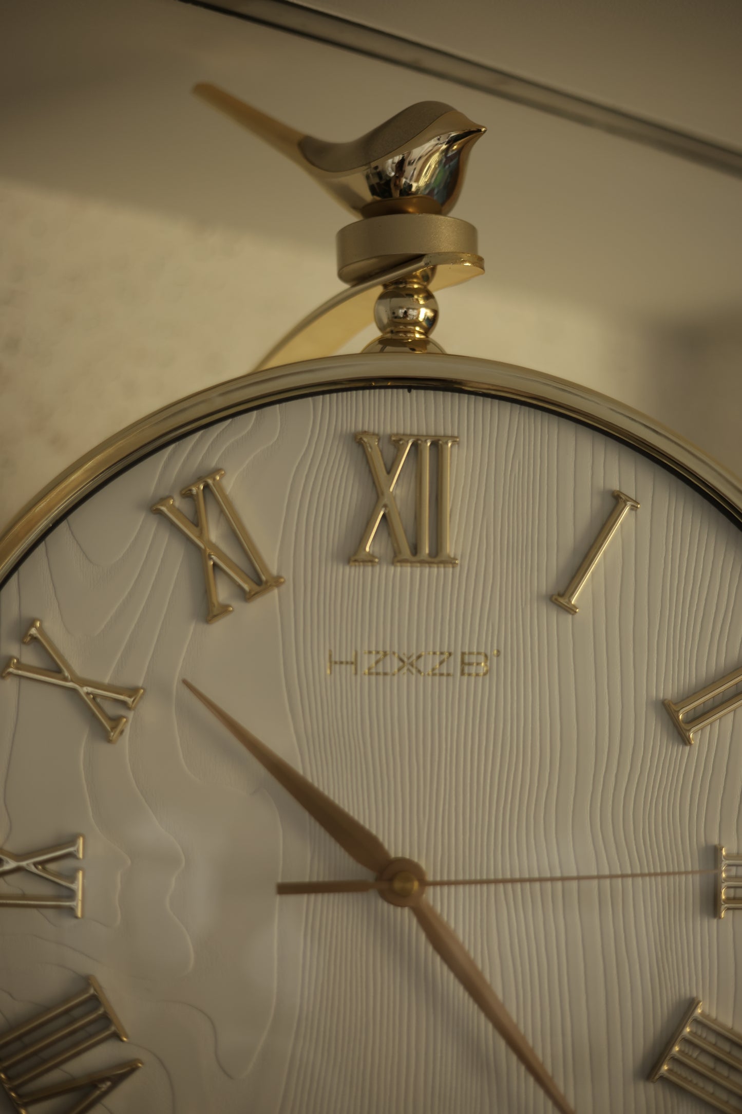 Double Sided Clock For Décor