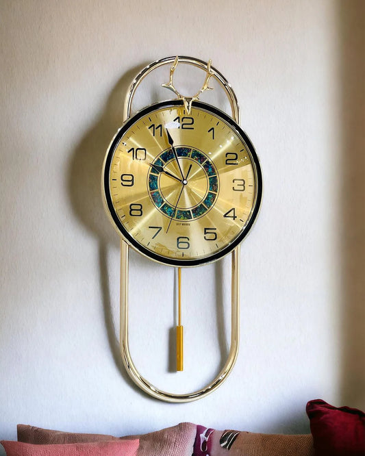 Round Hanging Clock (Gold)