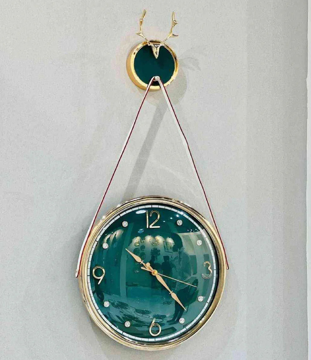 Round Hanging Belt Clock (Green)