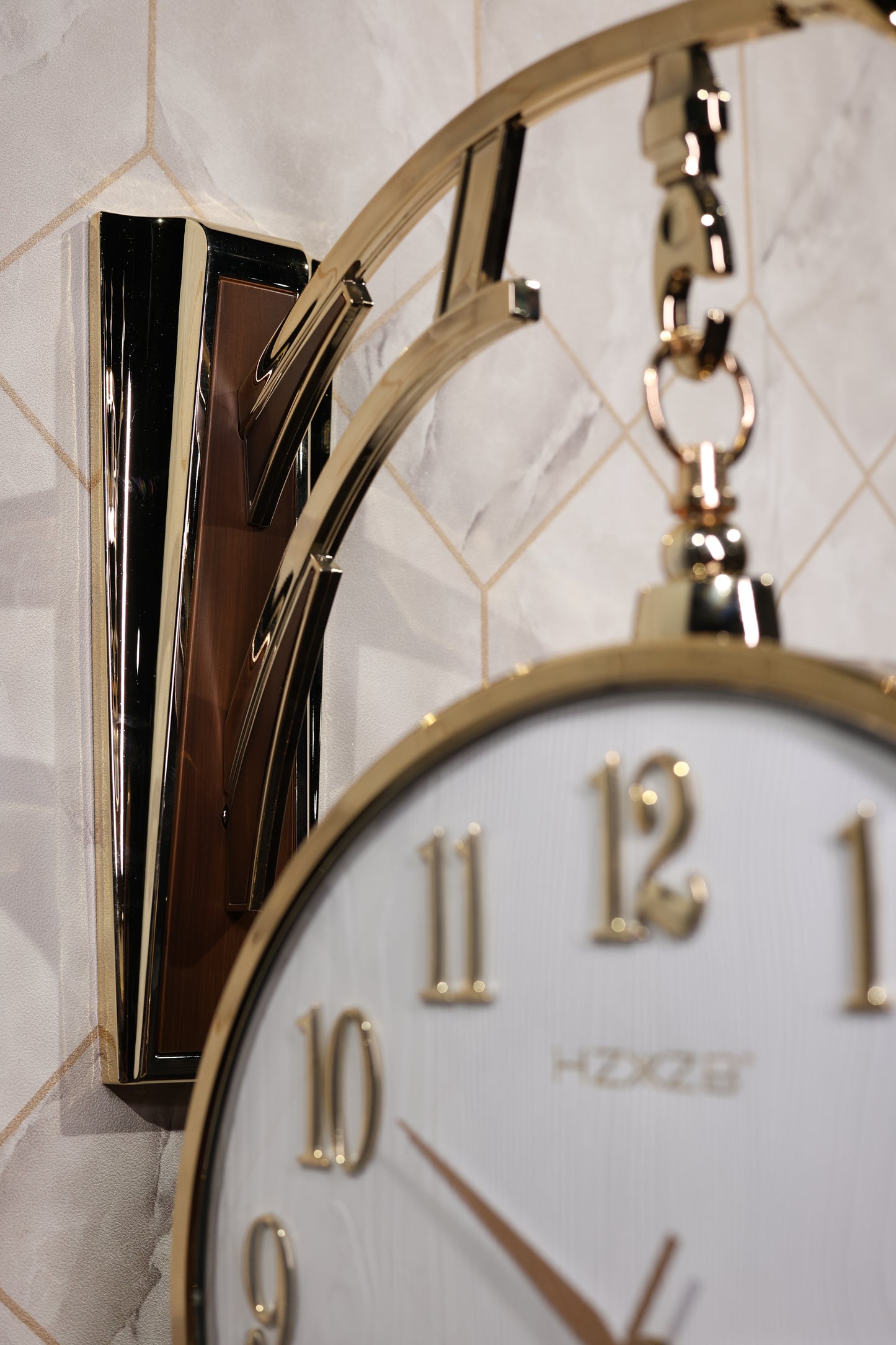 Rustic Brown & white Double-Sided Deer Head Hanging Clock