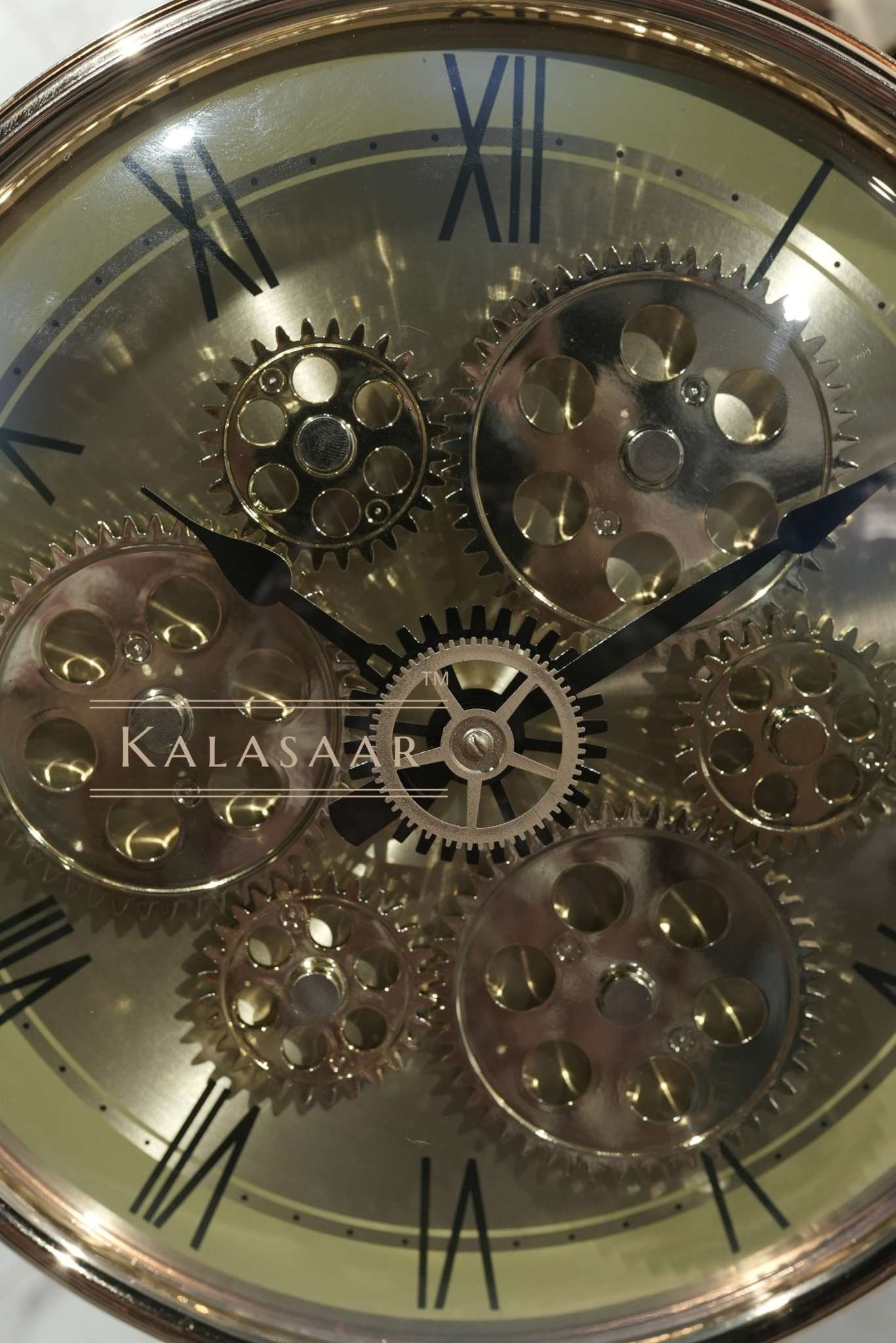 Elegant Gear Mechanism Double-Sided Clock with Sparrow Top