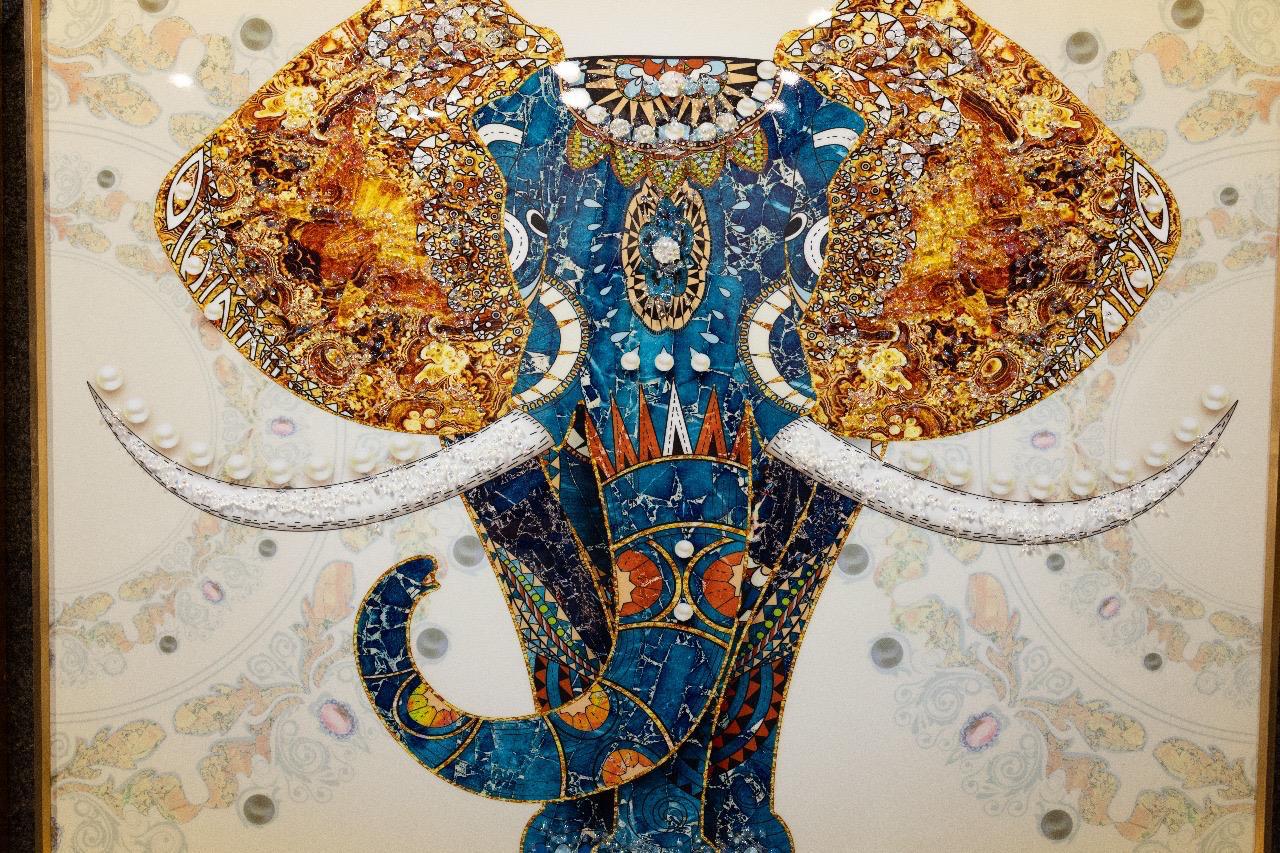 Royal Elephant Crystal Wall Art with Aluminium Frame